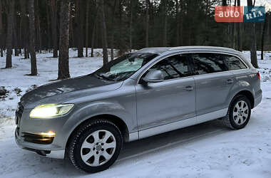 Внедорожник / Кроссовер Audi Q7 2007 в Черкассах