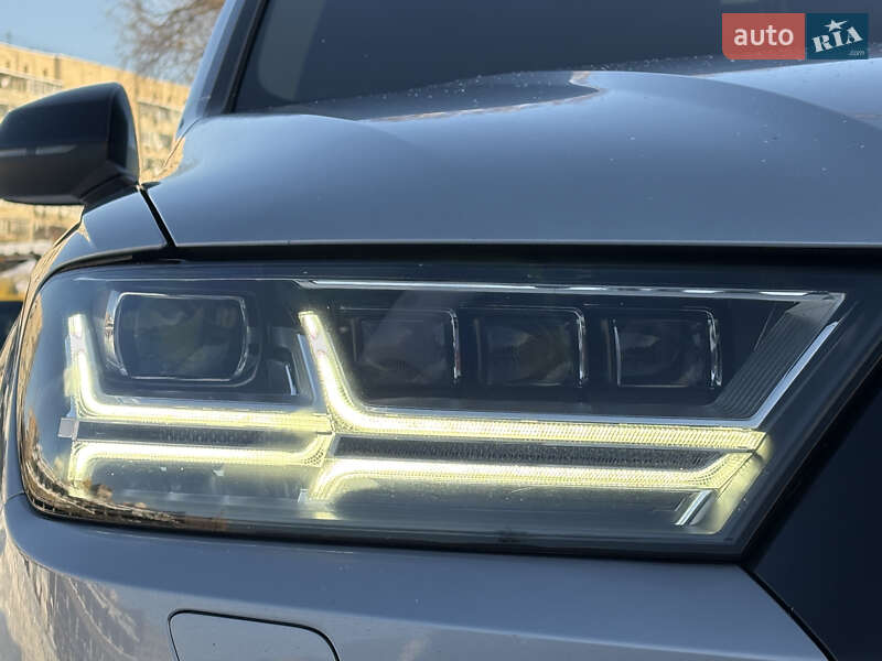 Внедорожник / Кроссовер Audi Q7 2016 в Львове