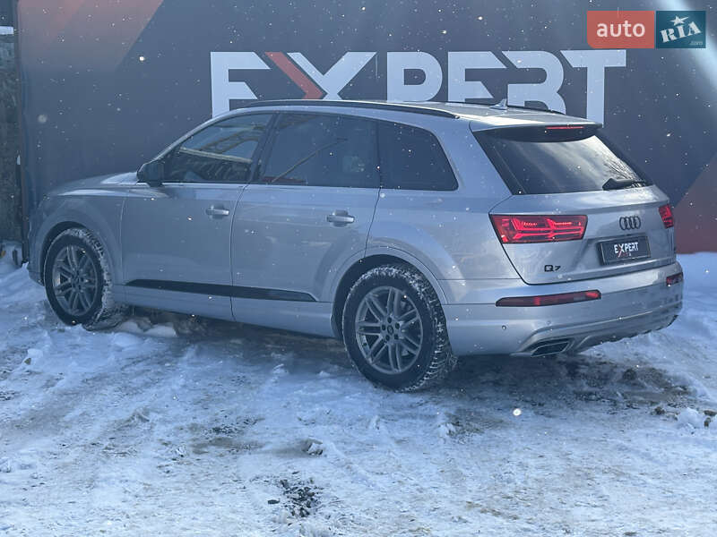 Внедорожник / Кроссовер Audi Q7 2016 в Львове