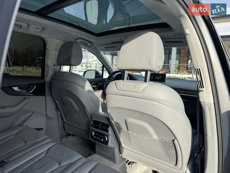 Внедорожник / Кроссовер Audi Q7 2016 в Львове фото 94 Внедорожник / Кроссовер Audi Q7 2016 в Львове