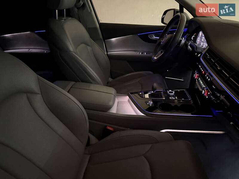Внедорожник / Кроссовер Audi Q7 2016 в Львове фото 129 Внедорожник / Кроссовер Audi Q7 2016 в Львове