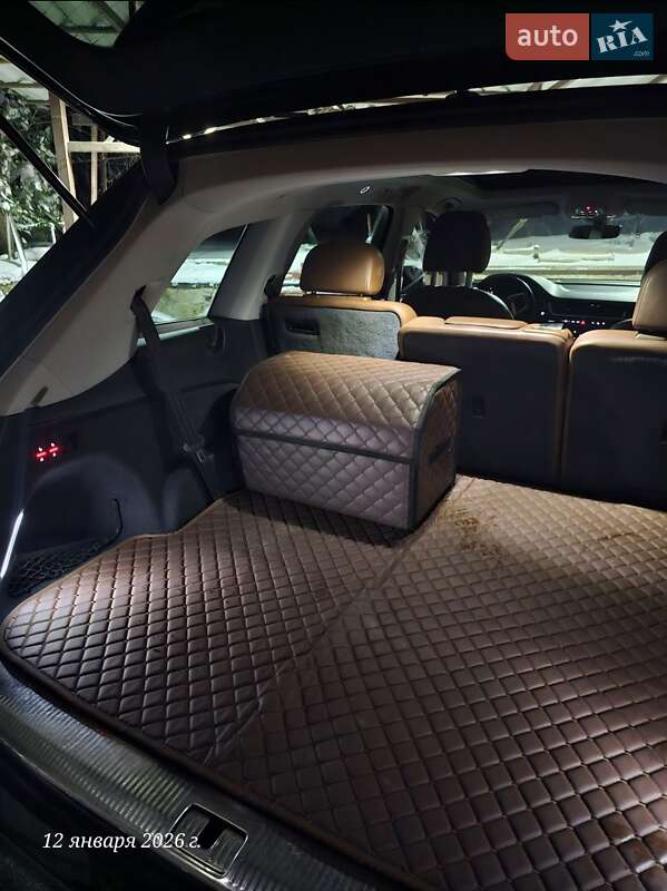 Внедорожник / Кроссовер Audi Q7 2017 в Харькове