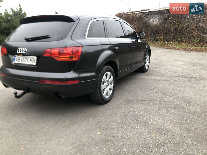 Внедорожник / Кроссовер Audi Q7 2006 в Виннице