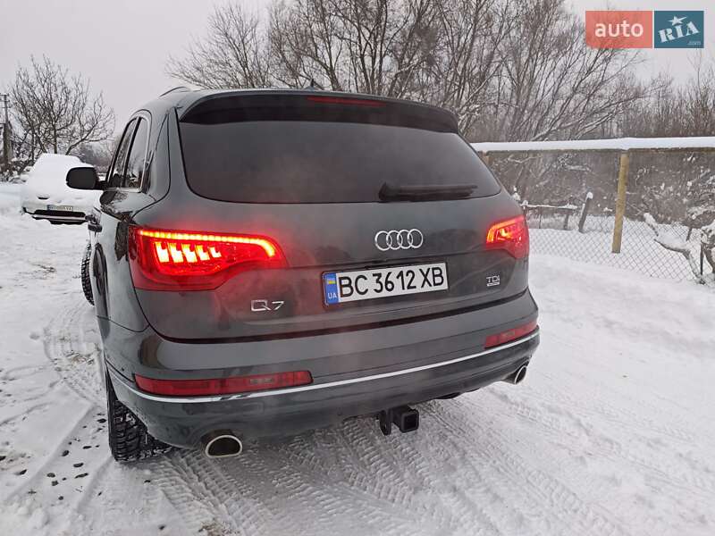 Внедорожник / Кроссовер Audi Q7 2013 в Бродах