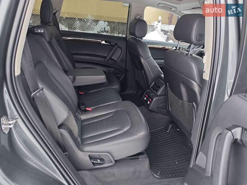 Внедорожник / Кроссовер Audi Q7 2013 в Бродах