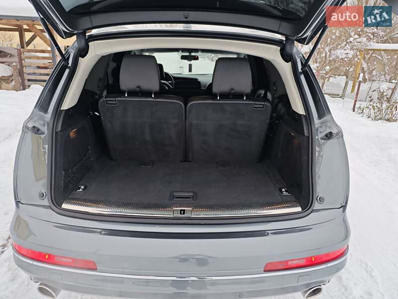 Внедорожник / Кроссовер Audi Q7 2013 в Бродах