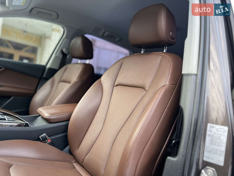 Внедорожник / Кроссовер Audi Q7 2015 в Хмельницком