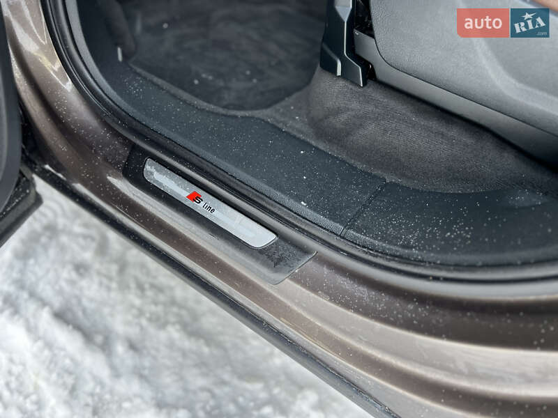 Внедорожник / Кроссовер Audi Q7 2015 в Хмельницком