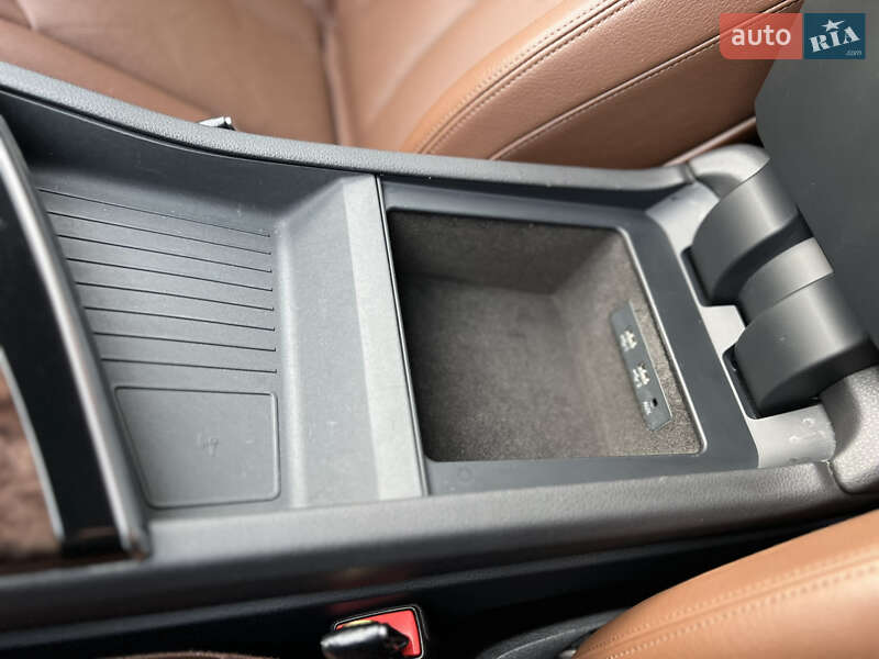 Внедорожник / Кроссовер Audi Q7 2015 в Хмельницком