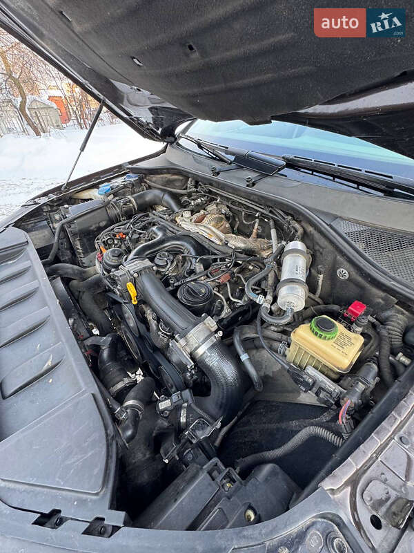 Внедорожник / Кроссовер Audi Q7 2014 в Владимире