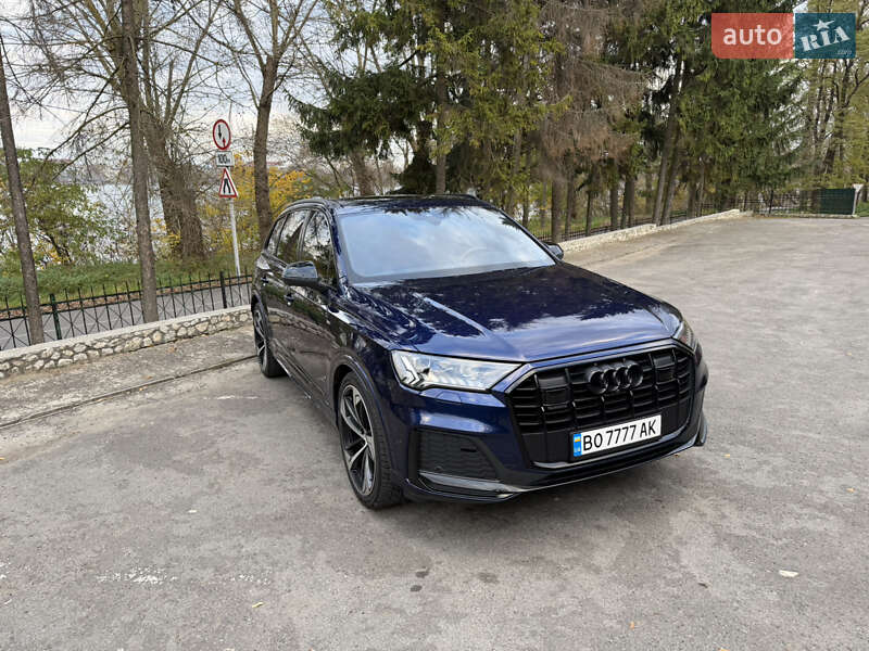 Внедорожник / Кроссовер Audi Q7 2021 в Тернополе