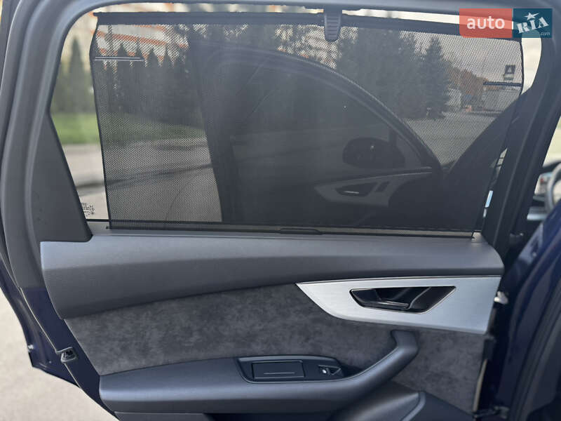 Внедорожник / Кроссовер Audi Q7 2021 в Тернополе