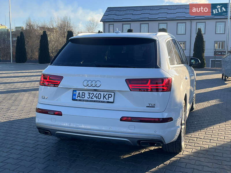Внедорожник / Кроссовер Audi Q7 2016 в Виннице