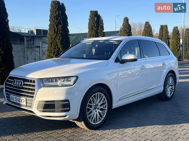 Внедорожник / Кроссовер Audi Q7 2016 в Виннице
