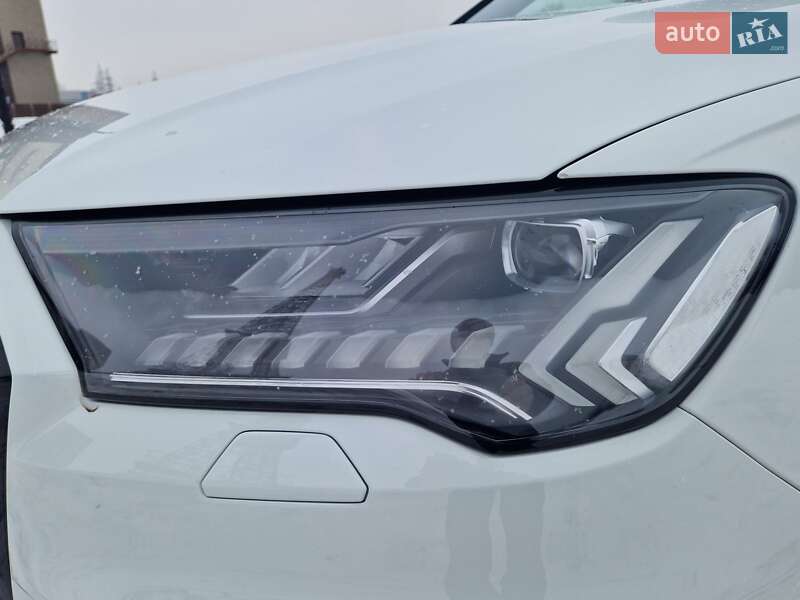 Внедорожник / Кроссовер Audi Q7 2023 в Киеве