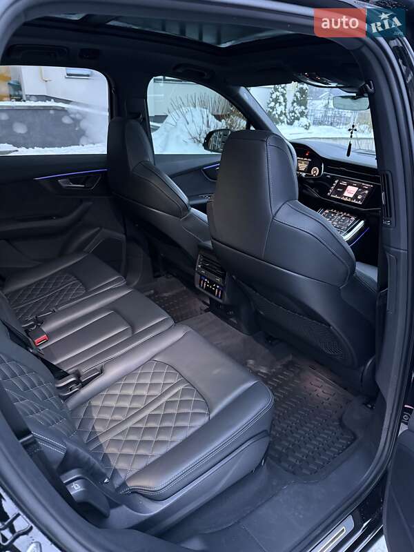 Внедорожник / Кроссовер Audi Q7 2023 в Хмельницком