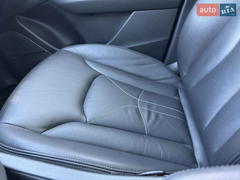 Внедорожник / Кроссовер Audi Q7 2015 в Краснограде