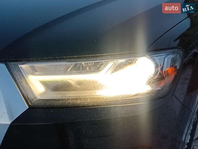 Позашляховик / Кросовер Audi Q7 2018 в Харкові