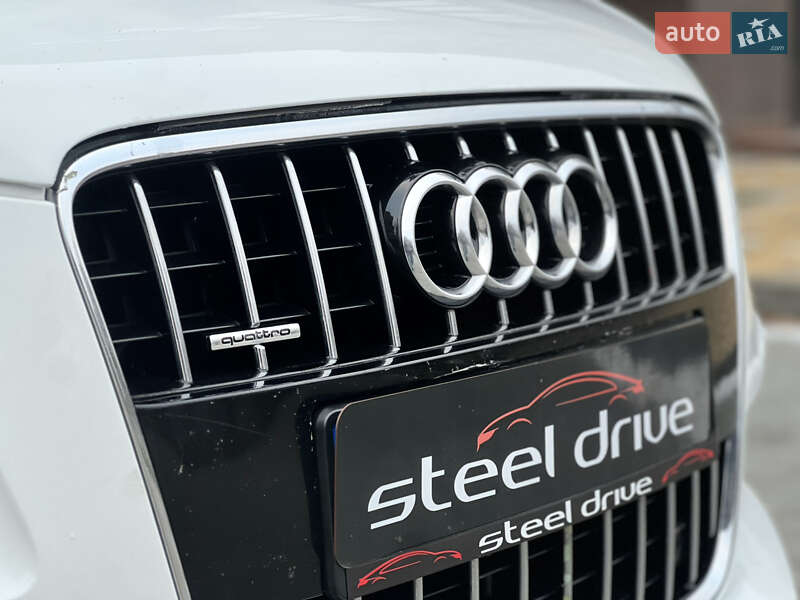 Внедорожник / Кроссовер Audi Q7 2011 в Николаеве