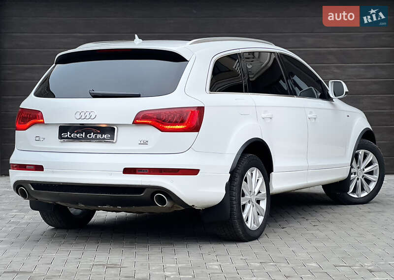 Внедорожник / Кроссовер Audi Q7 2011 в Николаеве