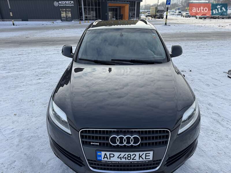 Позашляховик / Кросовер Audi Q7 2008 в Києві