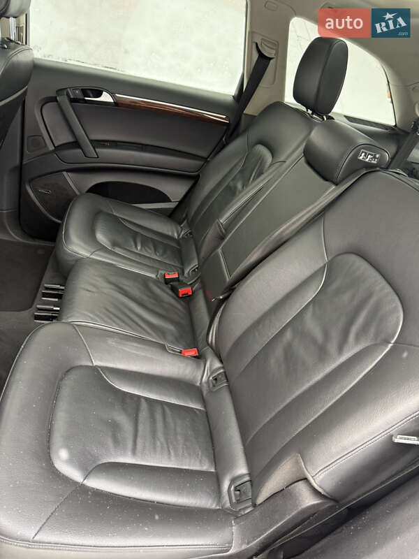 Внедорожник / Кроссовер Audi Q7 2012 в Киеве