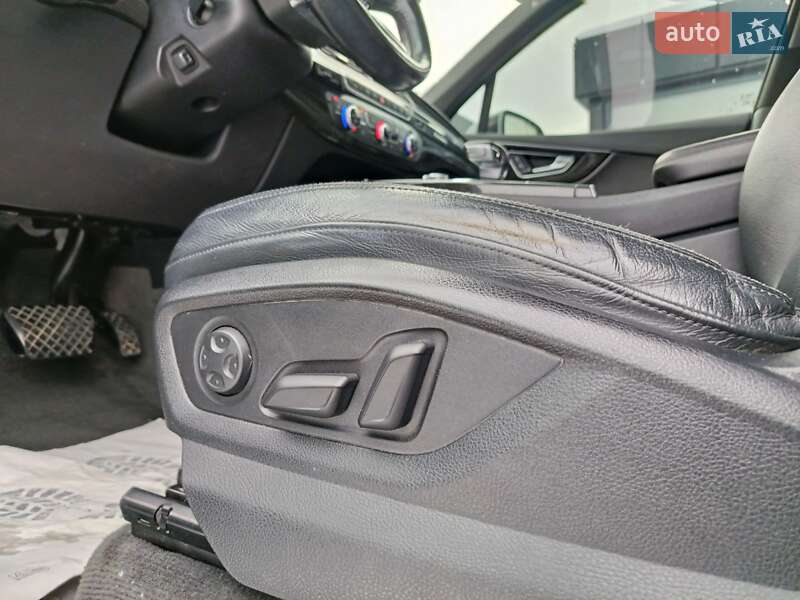 Внедорожник / Кроссовер Audi Q7 2017 в Луцке