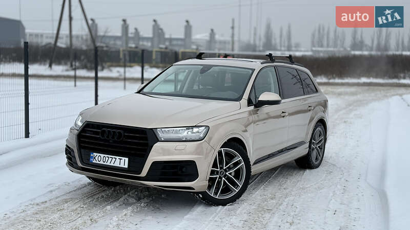 Внедорожник / Кроссовер Audi Q7 2018 в Ужгороде