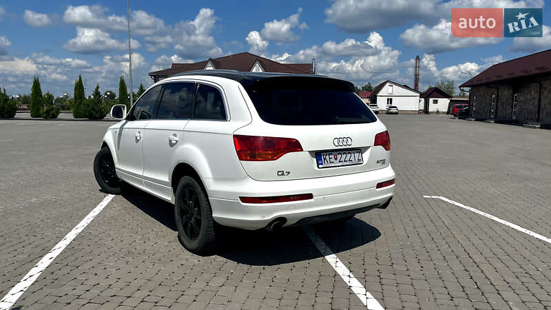 Внедорожник / Кроссовер Audi Q7 2008 в Шепетовке