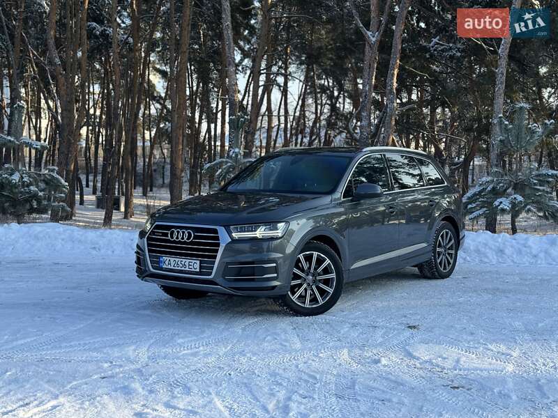 Внедорожник / Кроссовер Audi Q7 2018 в Киеве