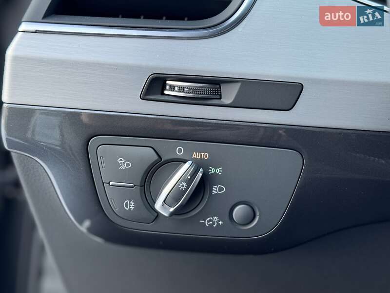 Внедорожник / Кроссовер Audi Q7 2018 в Киеве