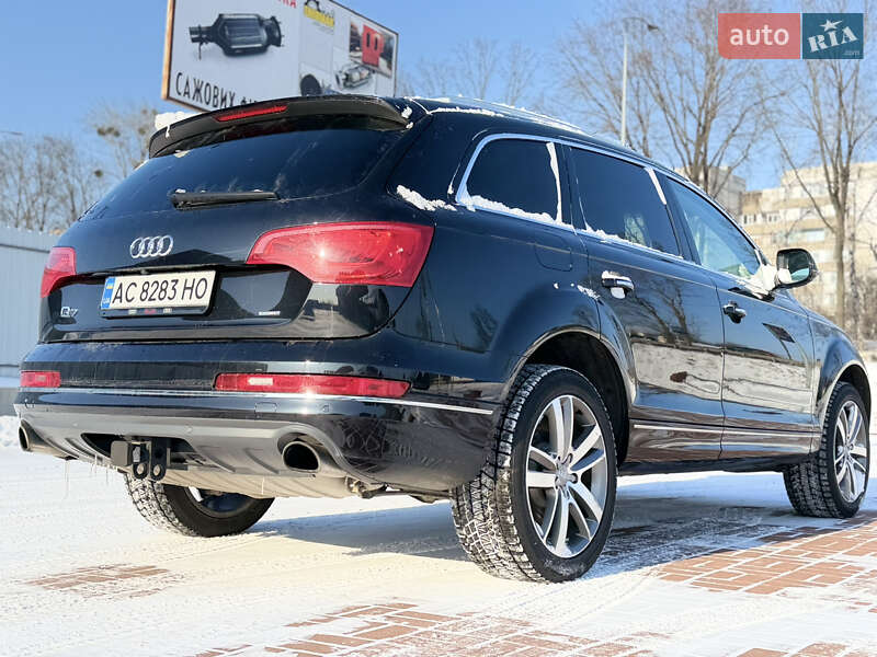 Внедорожник / Кроссовер Audi Q7 2012 в Полтаве