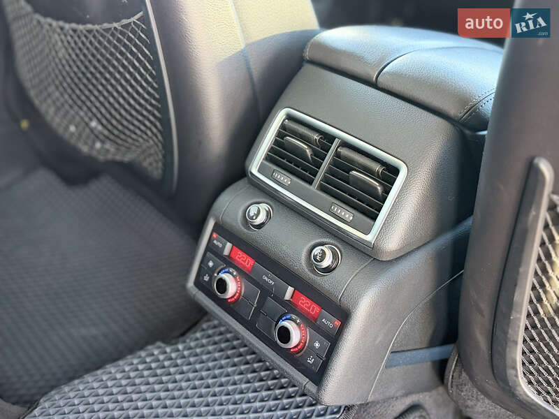 Внедорожник / Кроссовер Audi Q7 2012 в Полтаве