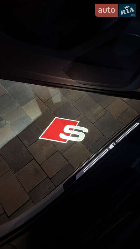 Позашляховик / Кросовер Audi Q7 2025 в Києві