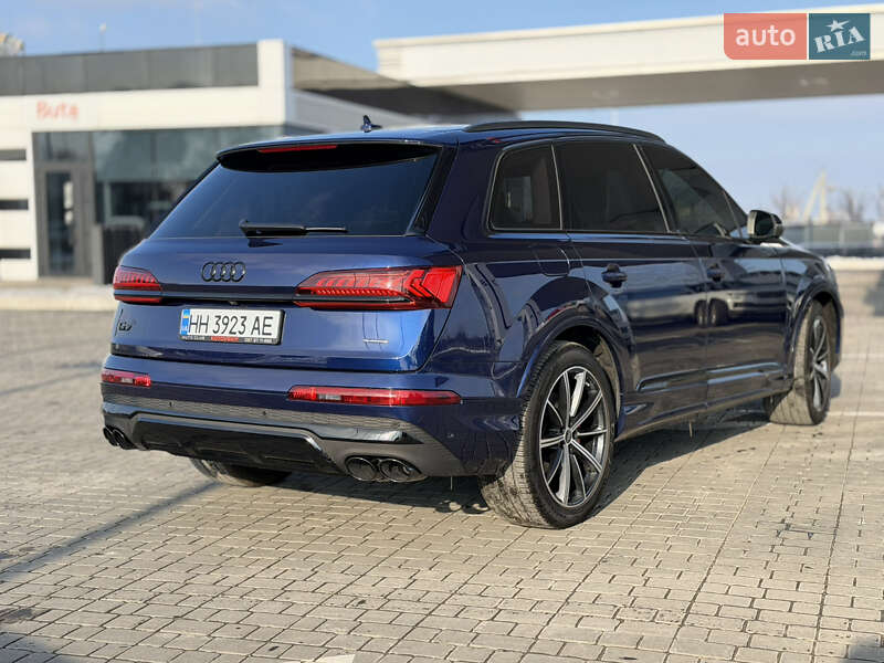 Внедорожник / Кроссовер Audi Q7 2022 в Одессе
