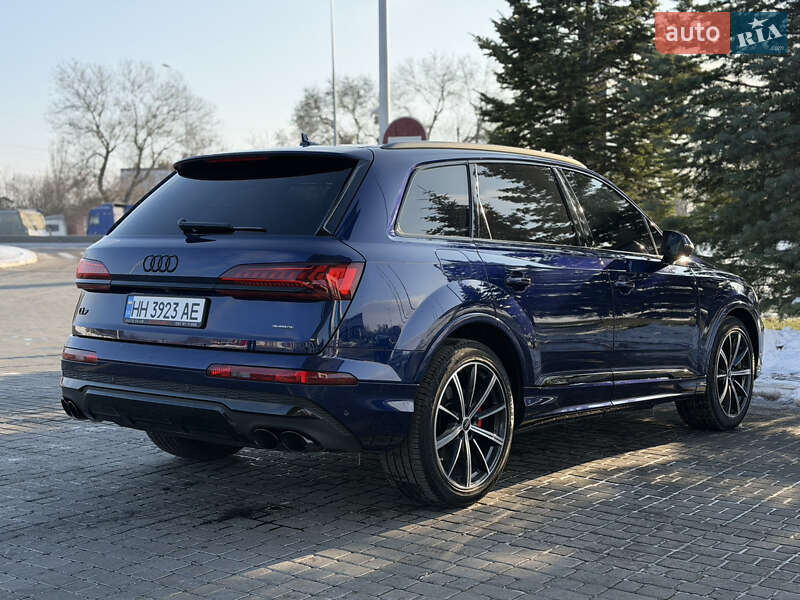 Внедорожник / Кроссовер Audi Q7 2022 в Одессе
