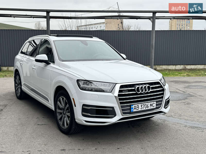 Внедорожник / Кроссовер Audi Q7 2016 в Виннице