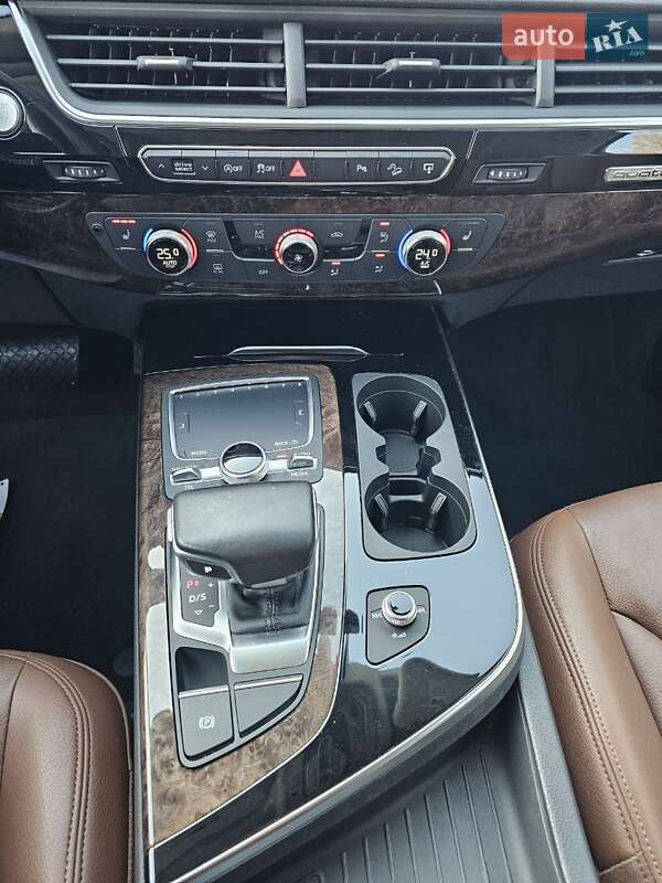 Внедорожник / Кроссовер Audi Q7 2016 в Ковеле