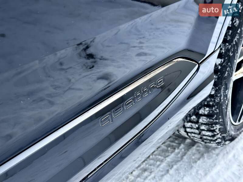 Внедорожник / Кроссовер Audi Q7 2017 в Киеве