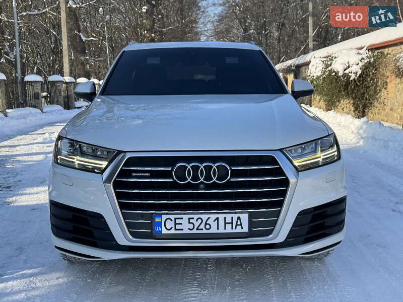 Внедорожник / Кроссовер Audi Q7 2017 в Черновцах