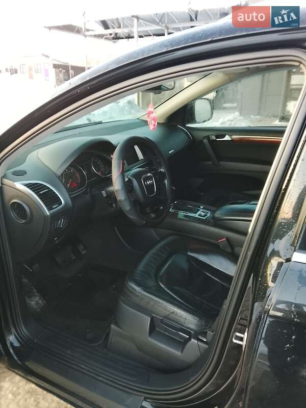 Внедорожник / Кроссовер Audi Q7 2007 в Львове