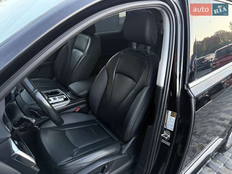 Внедорожник / Кроссовер Audi Q7 2020 в Львове