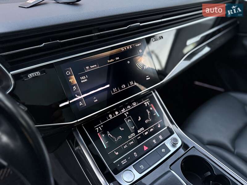 Внедорожник / Кроссовер Audi Q7 2020 в Львове