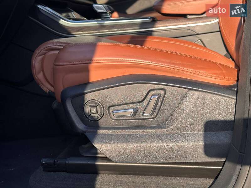 Внедорожник / Кроссовер Audi Q7 2020 в Киеве