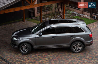 Внедорожник / Кроссовер Audi Q7 2015 в Сумах
