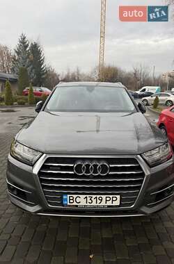 Позашляховик / Кросовер Audi Q7 2017 в Львові