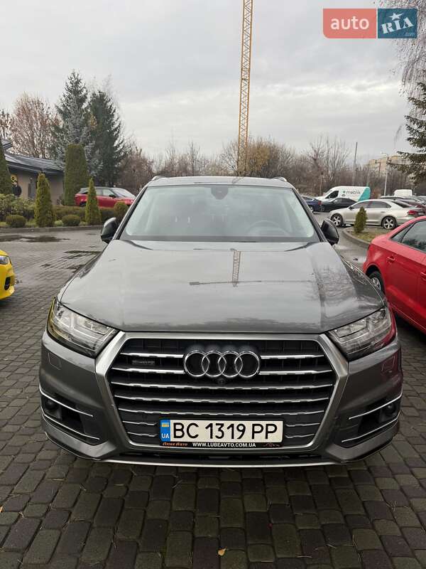 Внедорожник / Кроссовер Audi Q7 2017 в Львове