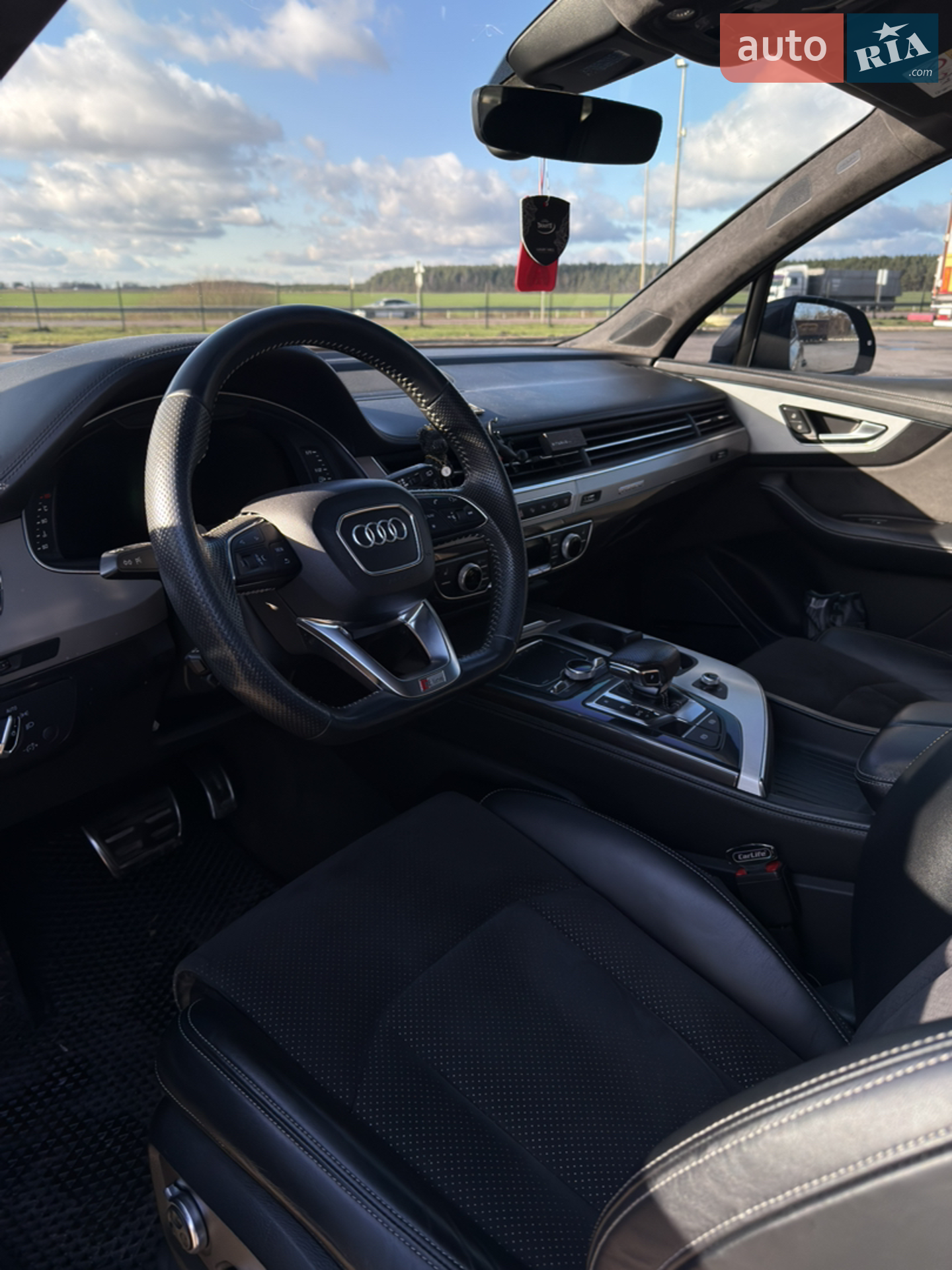 2017 Audi Q7 - мініатюра 13