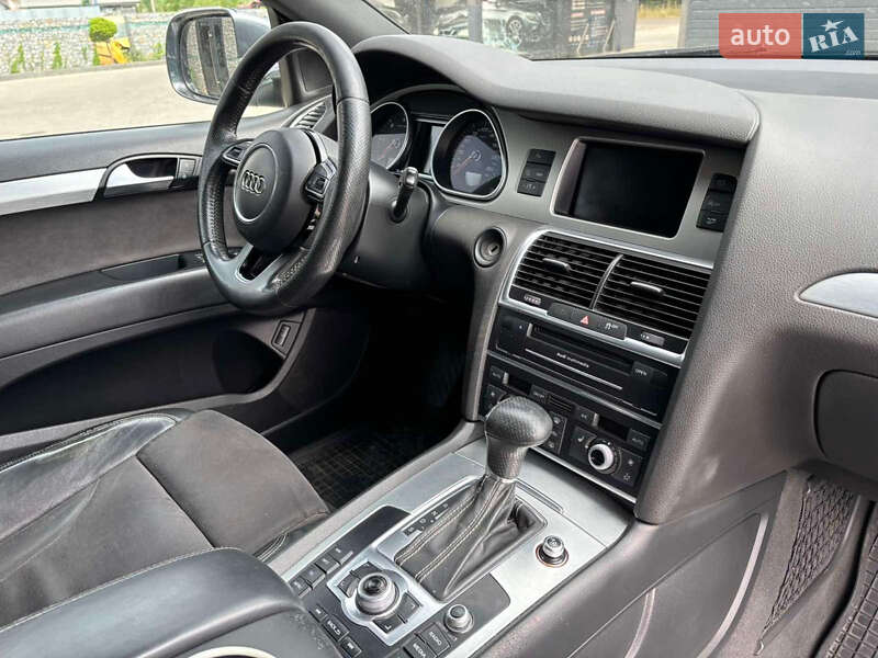 Позашляховик / Кросовер Audi Q7 2014 в Тячеві