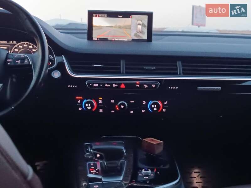 Внедорожник / Кроссовер Audi Q7 2017 в Львове